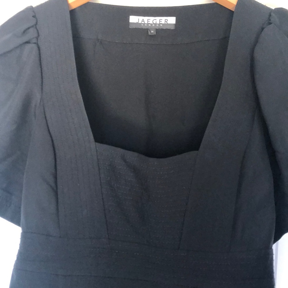 Dress - Picture 5 of 5